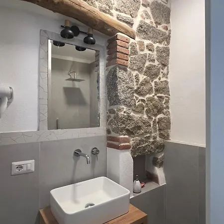 Crispi Mmg Apartamento *